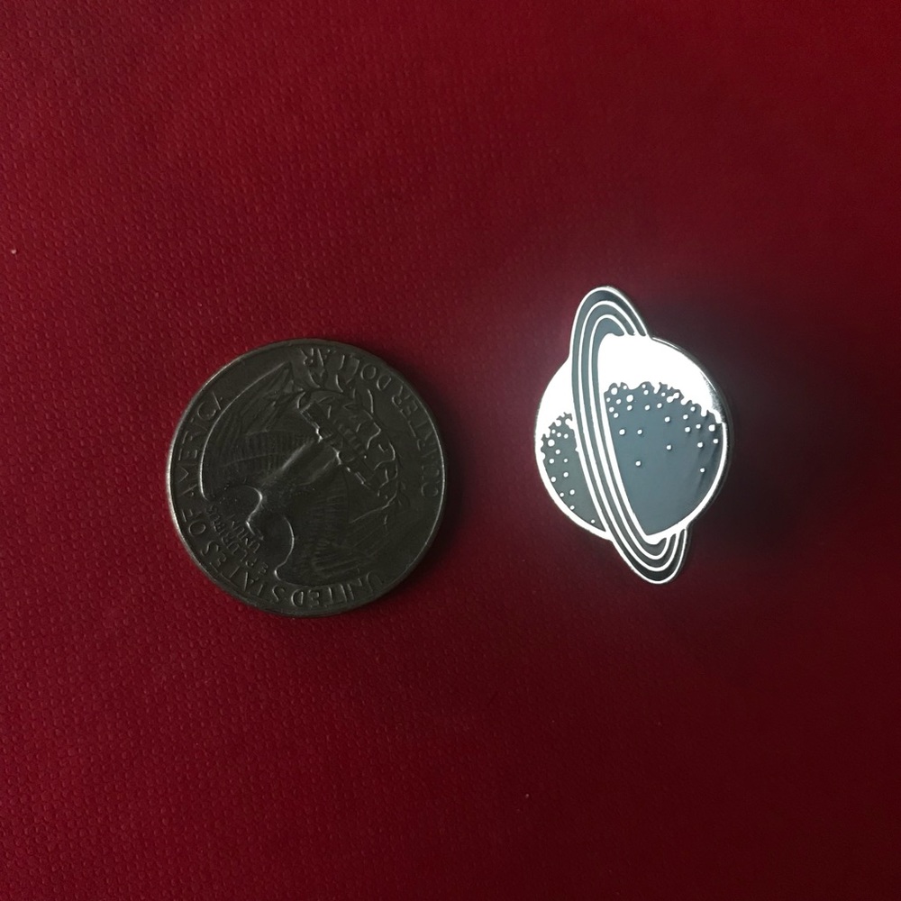 Planet Enamel Pin - Picture 2 of 3